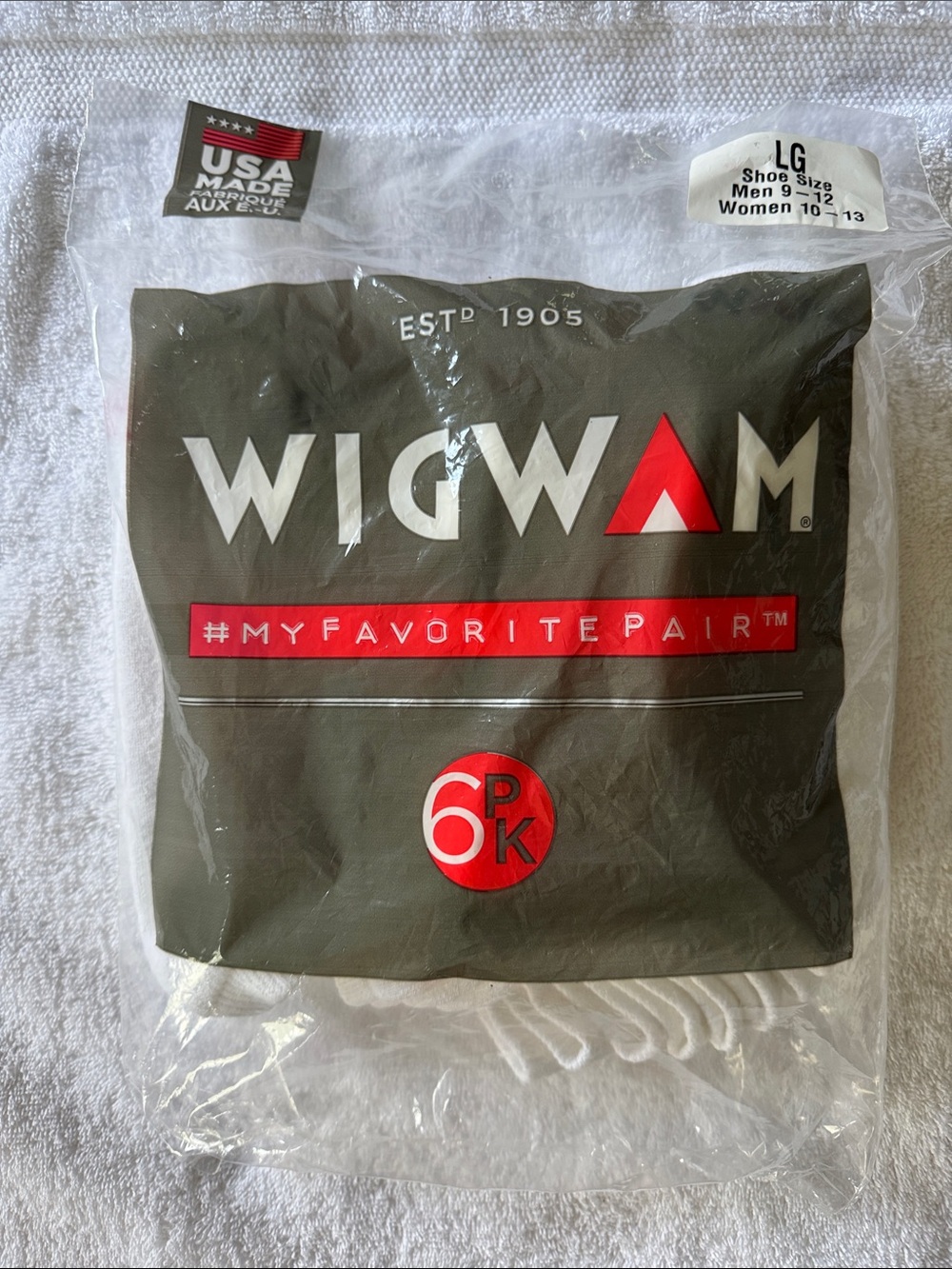 Wigwam Men's Athletic Socks 6-Pack - Olive with Red Accents